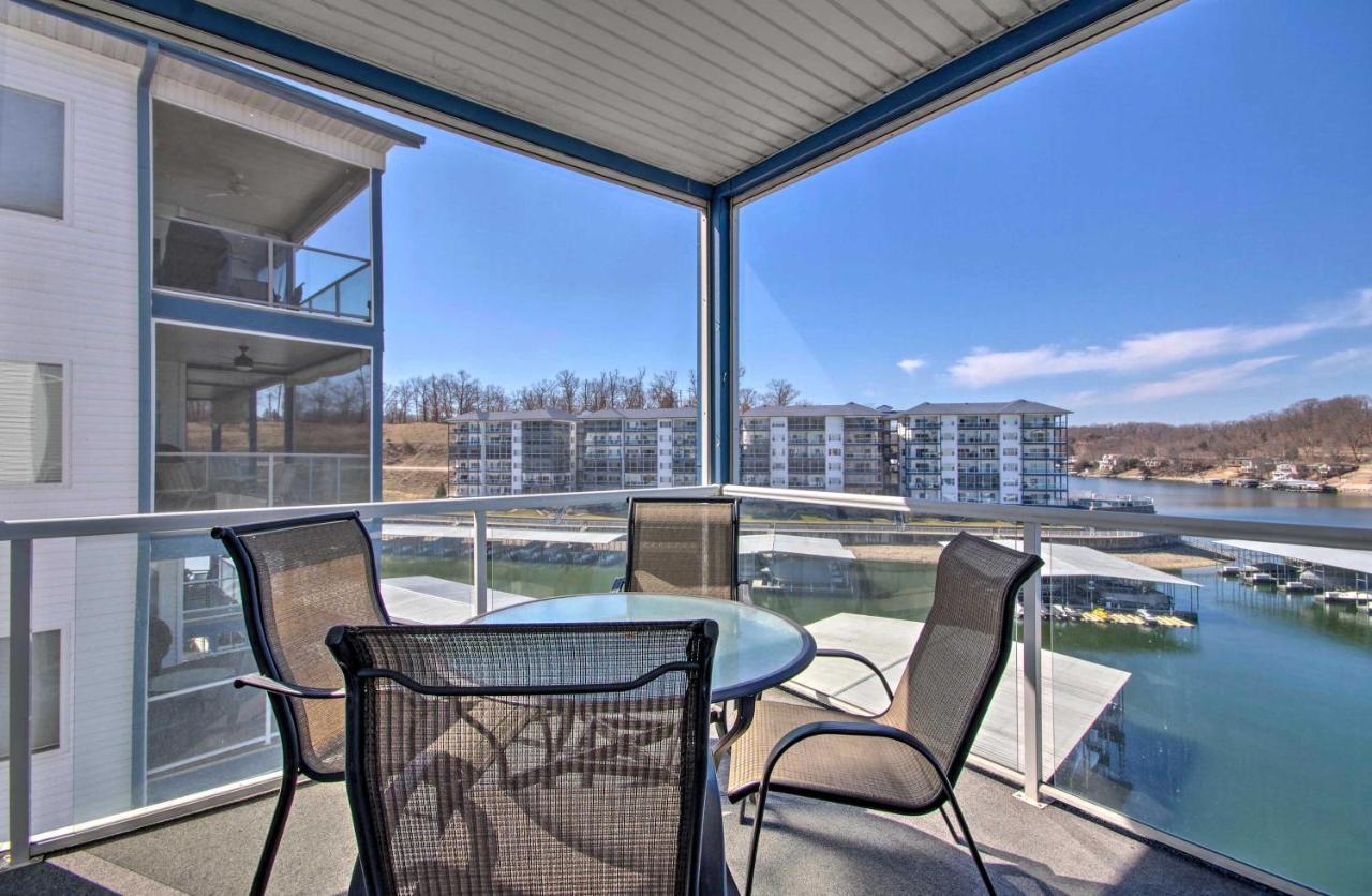 Lakefront Ozark Condo With Views And Boat Slip! 奥沙克湖 外观 照片