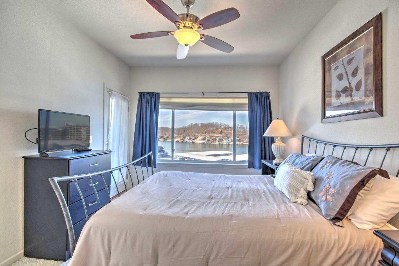 Lakefront Ozark Condo With Views And Boat Slip! 奥沙克湖 外观 照片